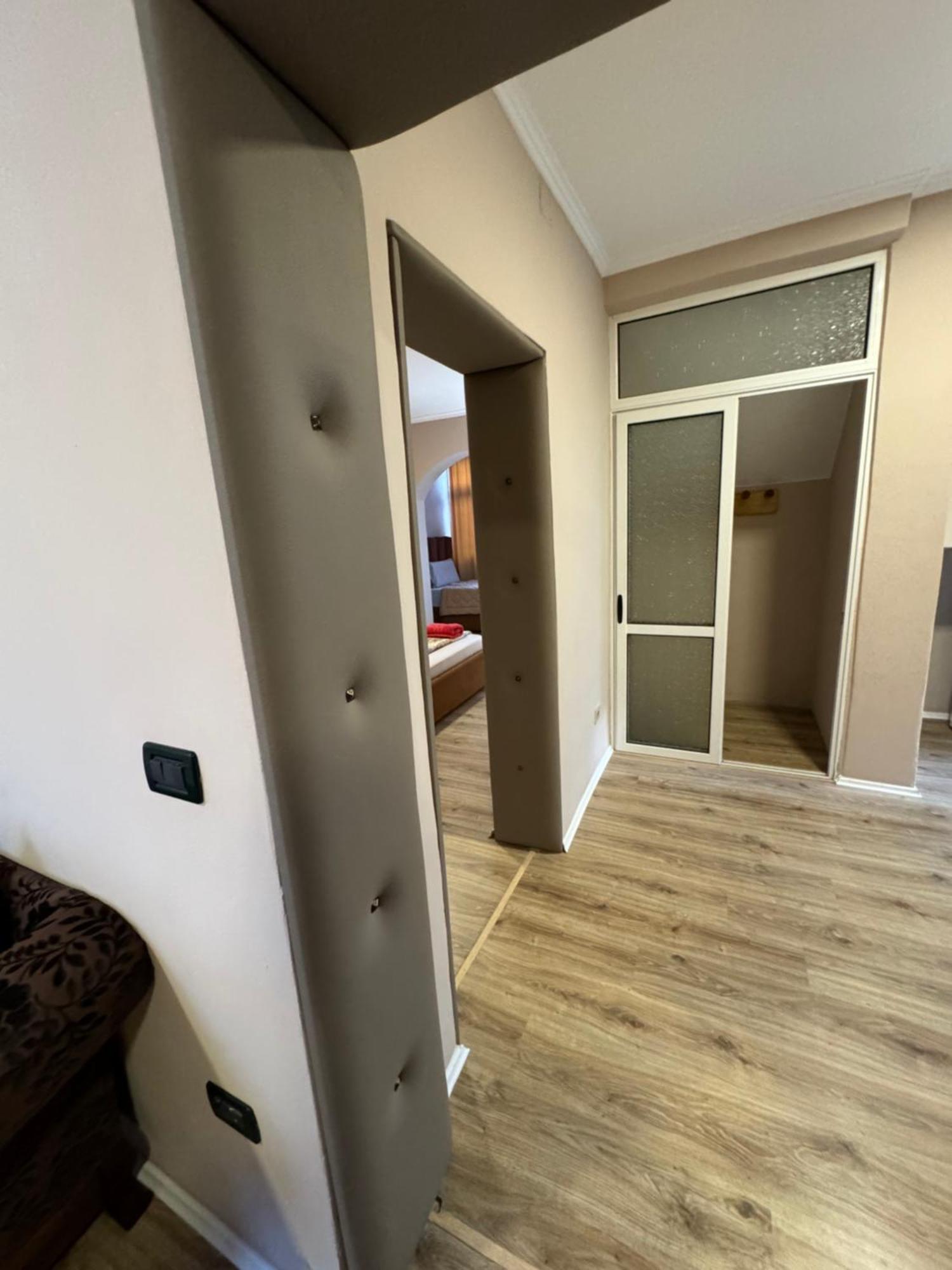 Bejart 5 Apartment
